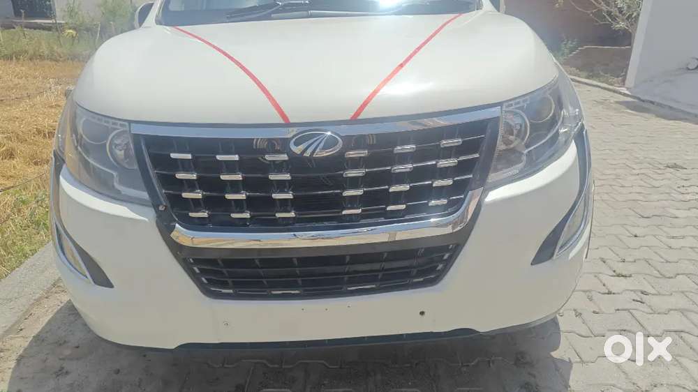 Mahindra Xuv500 2018 Diesel Well Maintained