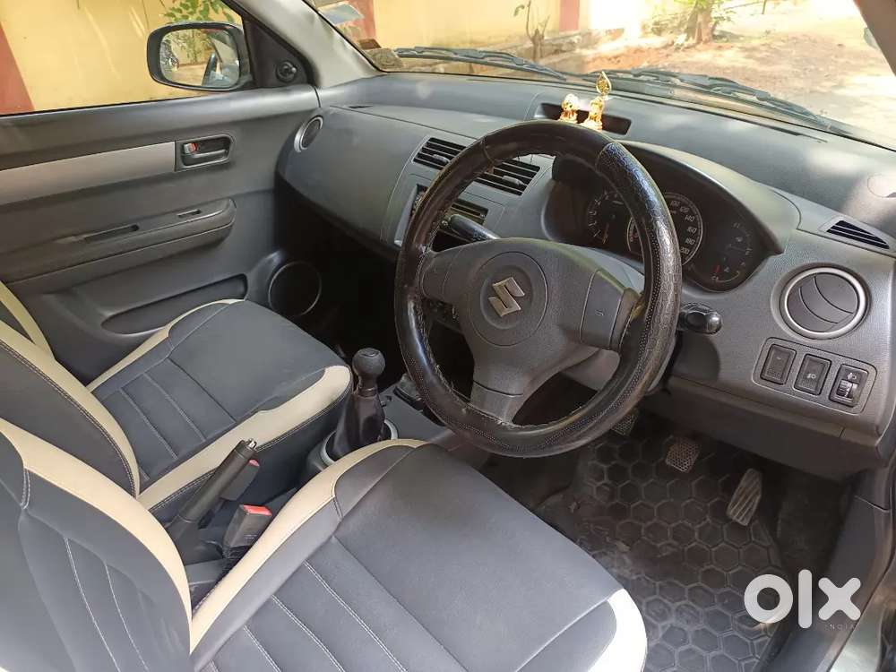 Maruti Suzuki Swift 2005 Petrol 112000 Km Driven