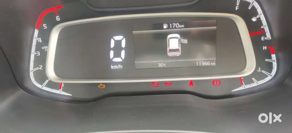 Kia Sonet 2023 Diesel Well Maintained, 15000km