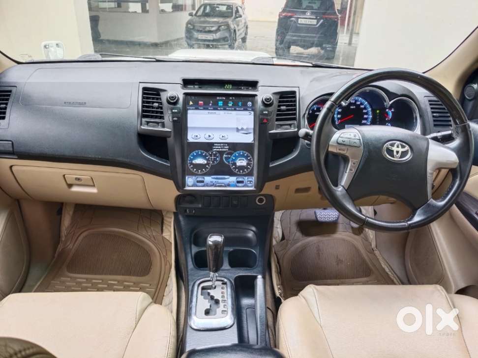 Toyota Fortuner 3.0 4x2 Automatic, 2015, Diesel