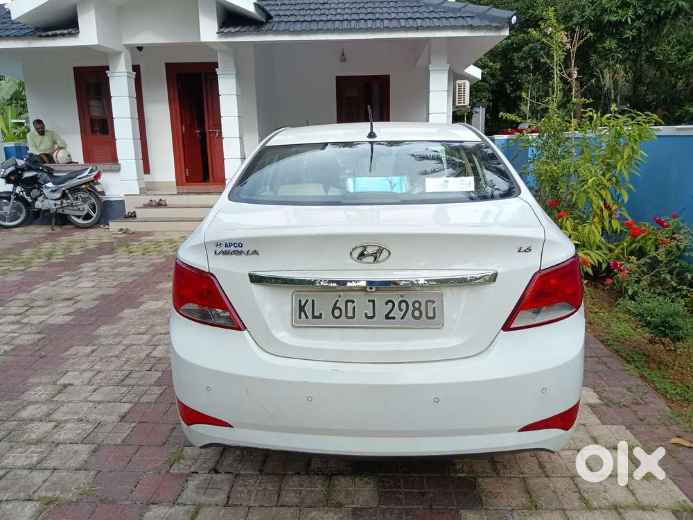 Hyundai Verna 2006-2009 Xi (petrol), 2015, Petrol