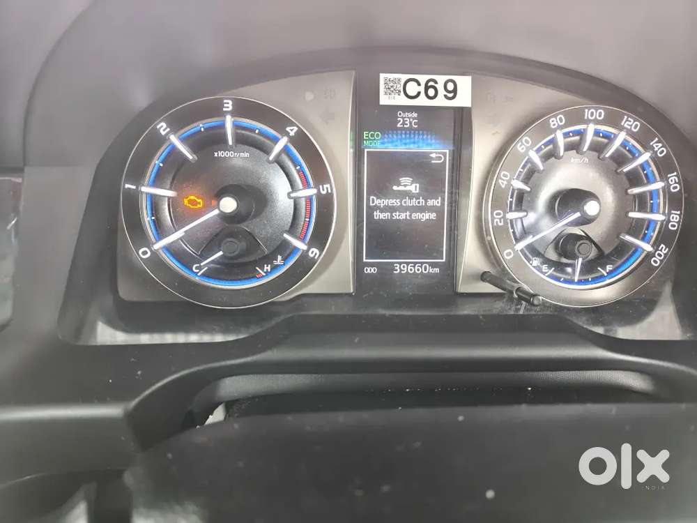 Toyota Innova Crysta 2018 Variant
