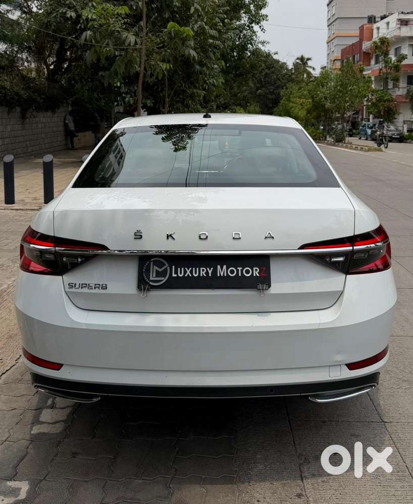 Skoda Superb 2.0 Tsi At L&k, 2021, Petrol