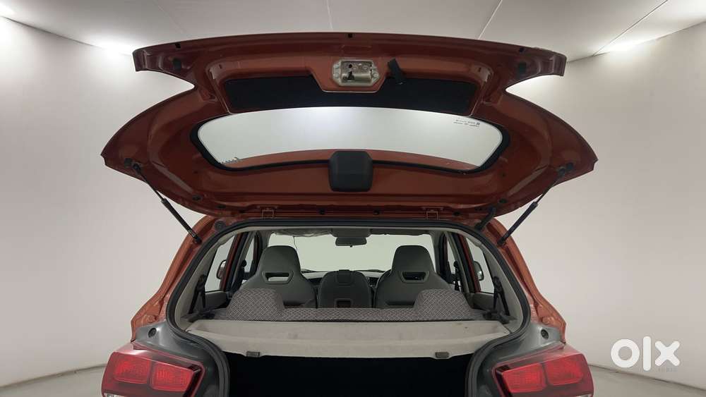 Mahindra Kuv 100 Mfalcon G80 K4 Plus, 2016, Petrol