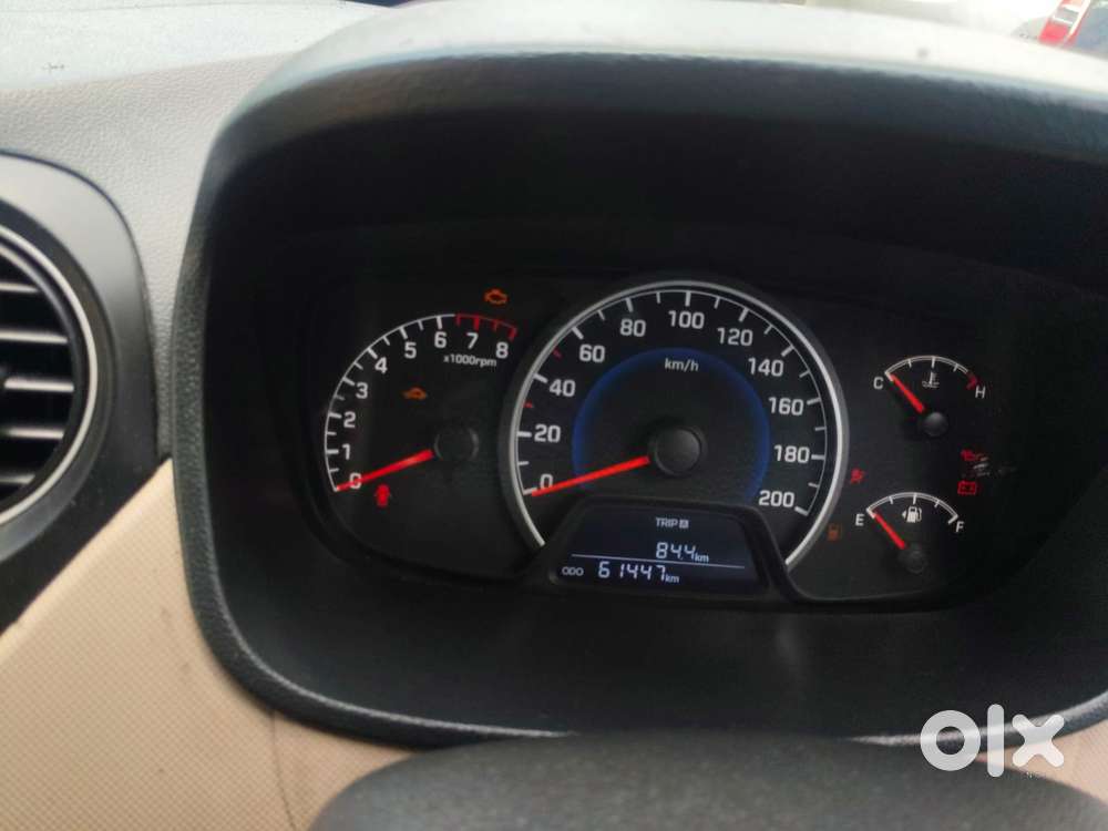 Hyundai Grand I10 Sportz O 1.2, 2017, Petrol