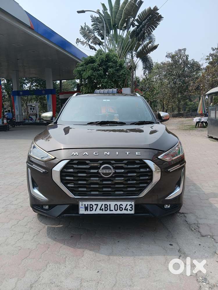 Nissan Magnite 1.0 Xv, 2022, Petrol