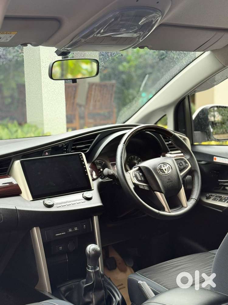Toyota Innova Crysta [2020-ongoing] 2.4 Vx 7 Str, 2023, Diesel