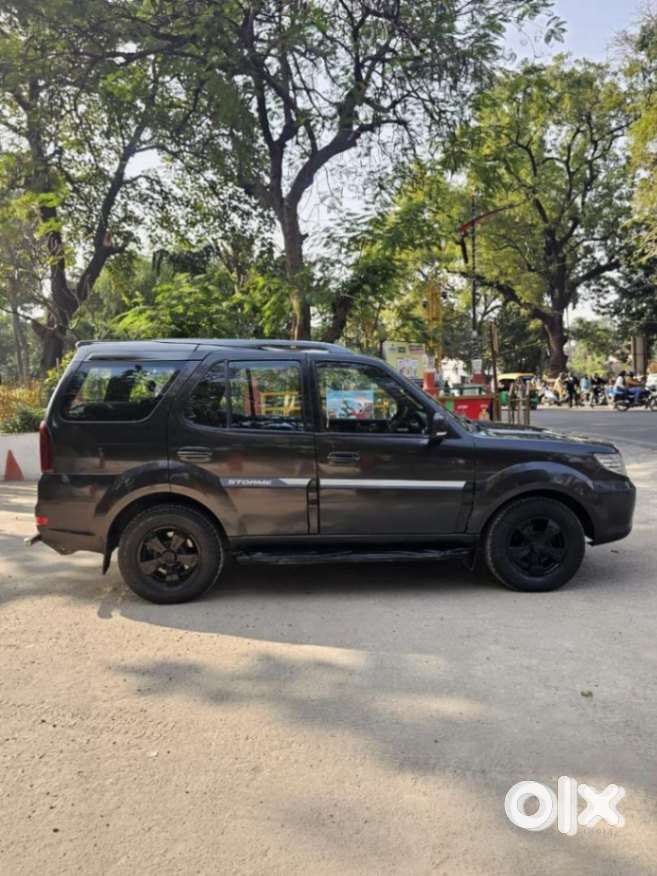 Tata Safari Storme Vx, 2017, Diesel