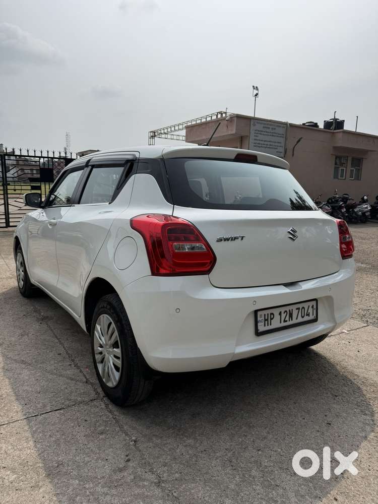 Maruti Suzuki Swift 1.2 Vxi (o), 2022, Petrol