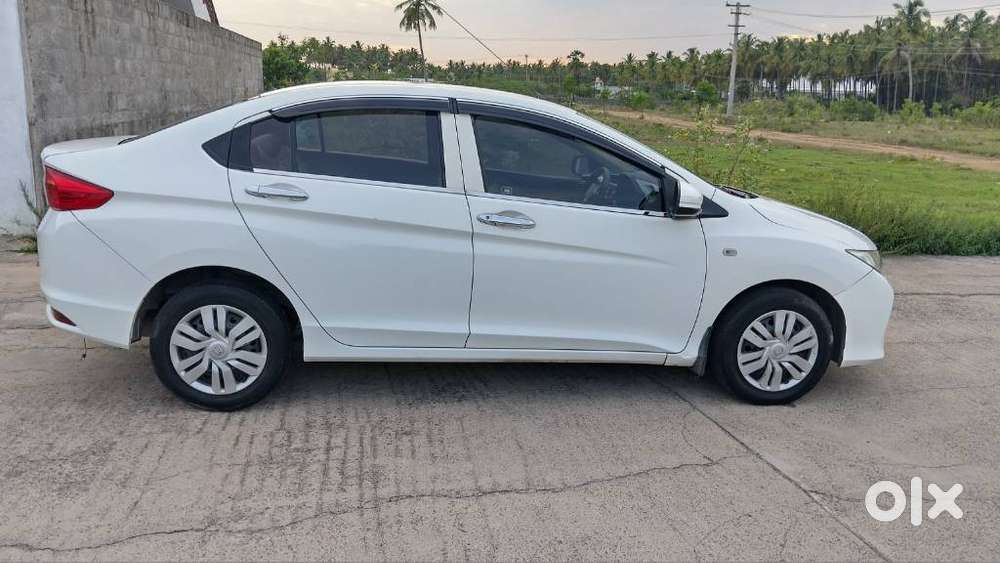 Honda City 2015-2017 I Vtec E, 2016, Petrol