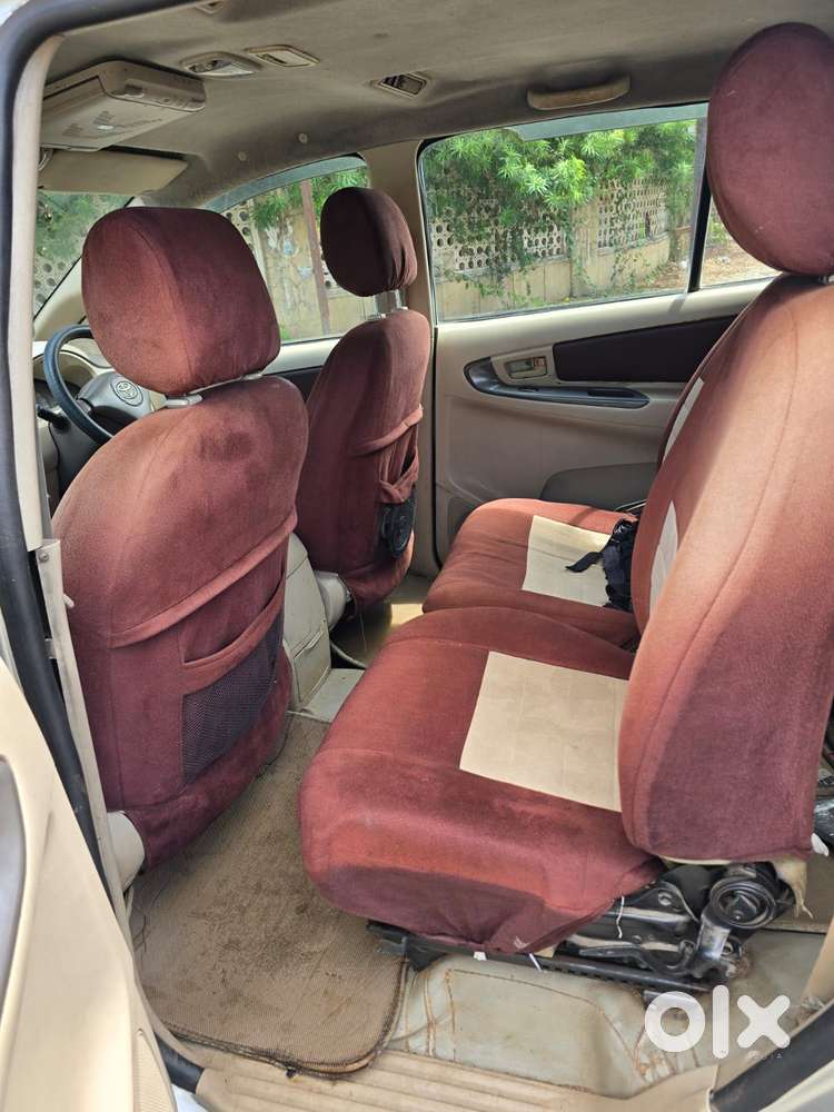 Toyota Innova 2.5 G (diesel) 8 Seater, 2008, Diesel
