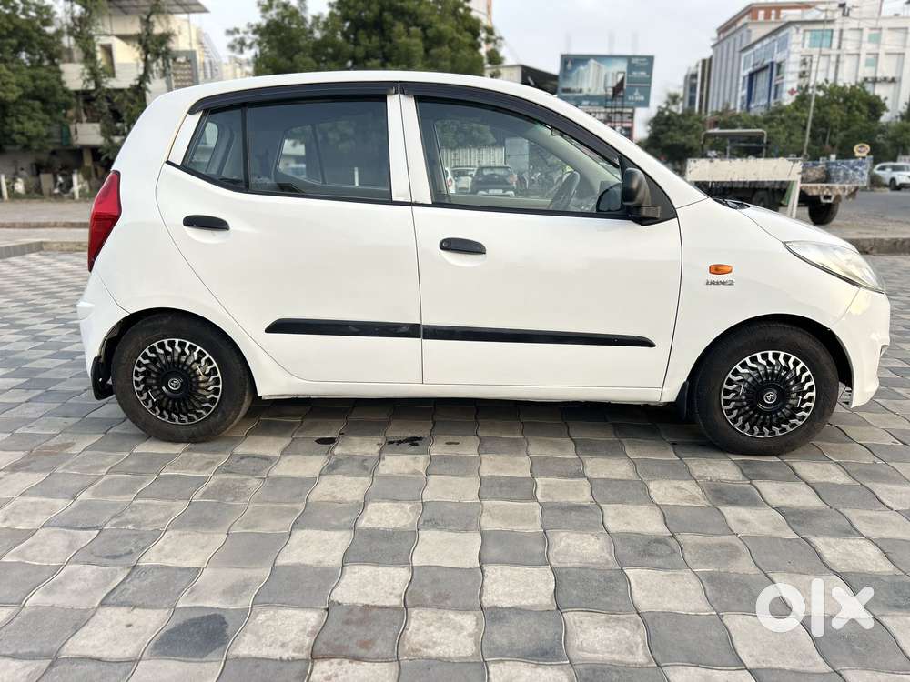 Hyundai I10 Magna 1.1l, 2014, Cng & Hybrids