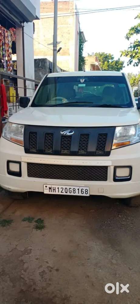 Mahindra Tuv 300 2018 Diesel 40000 Km Driven
