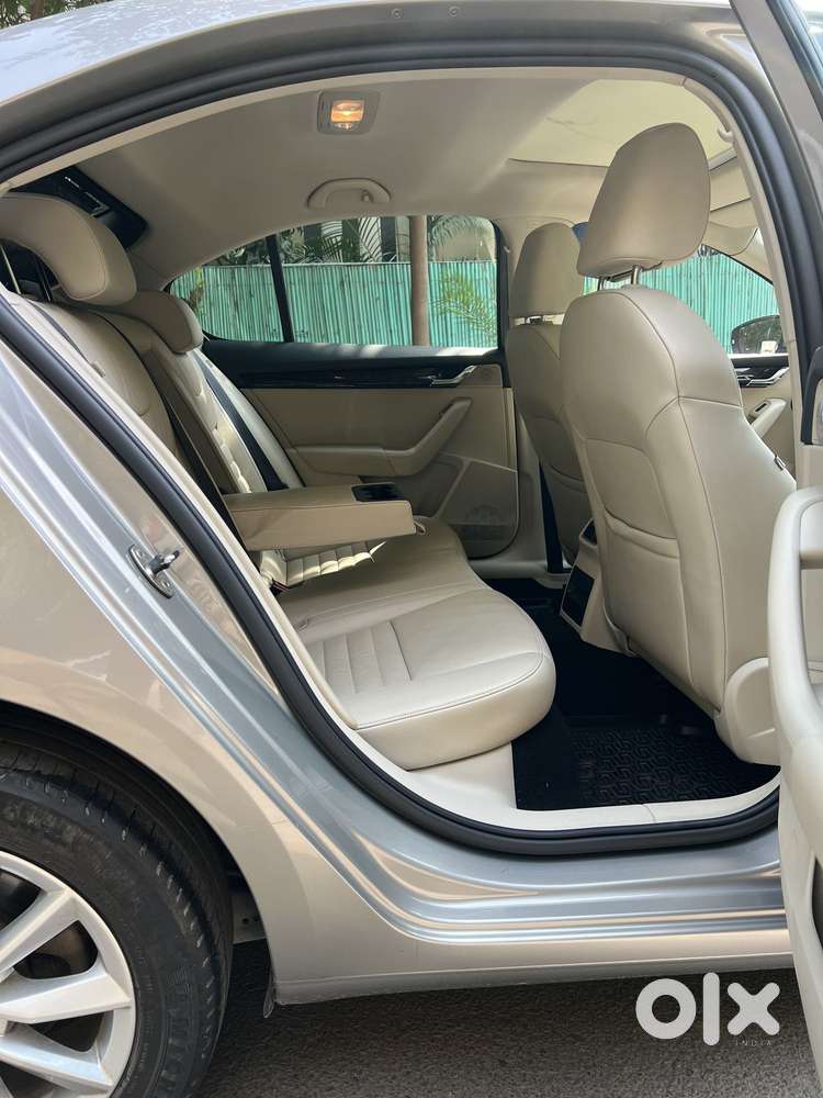 Skoda Octavia 1.8 Tsi At Style Plus, 2017, Petrol