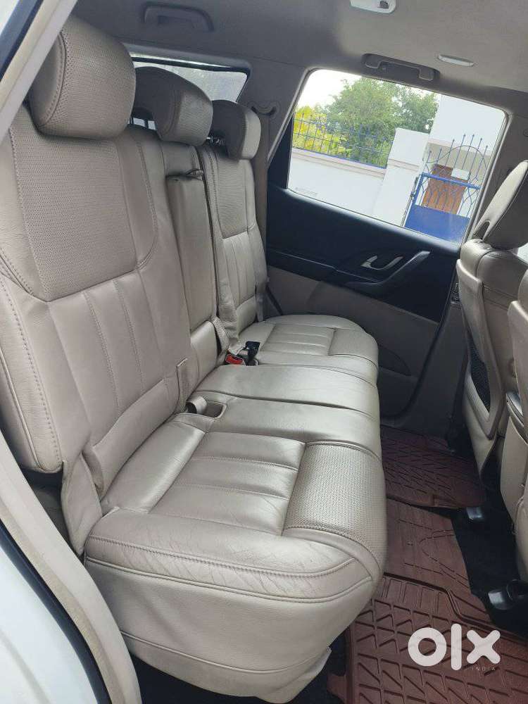 Mahindra Xuv500 2.2 W10, 2016, Diesel