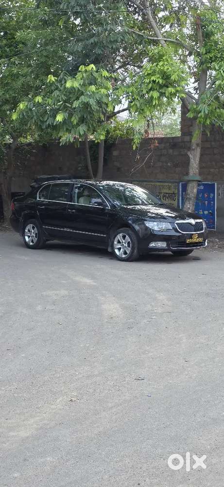 Skoda Superb Mt Elegance 2012 Diesel