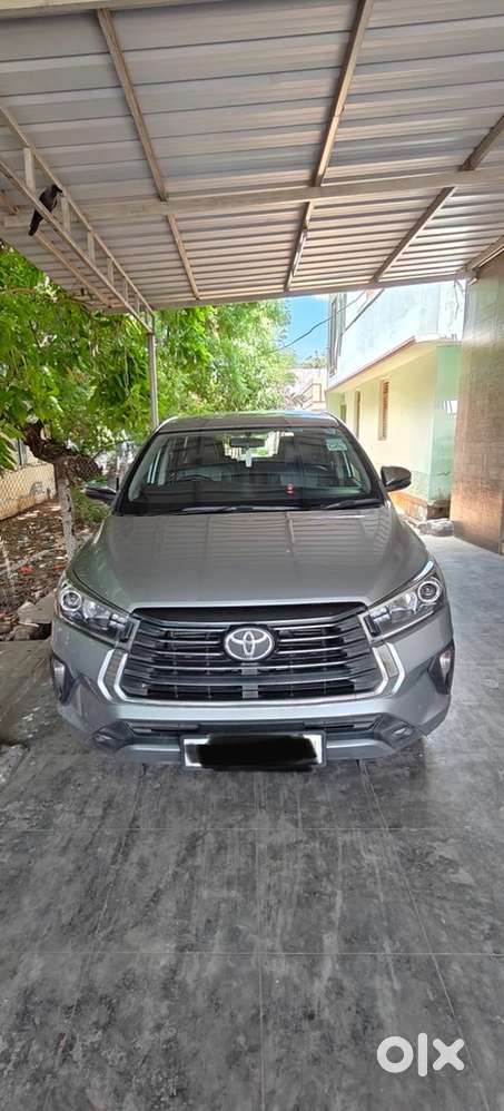 Toyota Innova Crysta Zx Top Model  Diesel  Genuine Sale