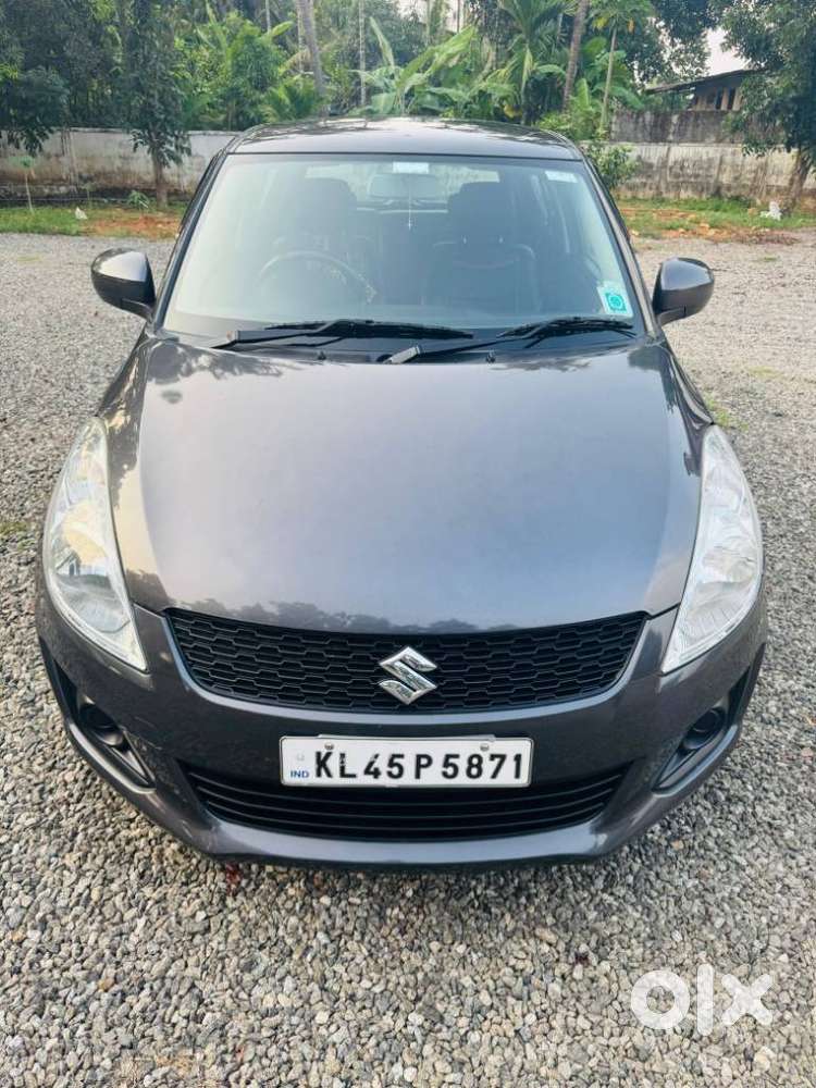 Maruti Suzuki Swift Lxi Optional-o, 2017, Petrol