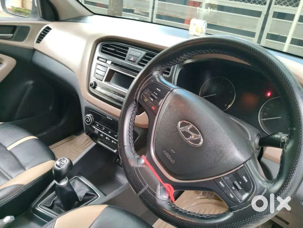 Hyundai Elite I20 Sportz 1.2 Petrol 2015