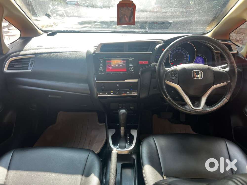 Honda Jazz V Cvt, 2015, Petrol