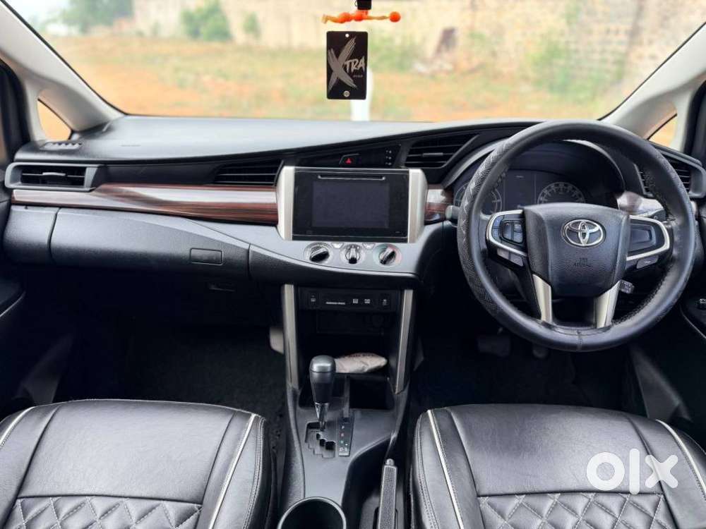 Toyota Innova Crysta [2020-ongoing] 2.4 Gx At 7 Str, 2020, Diesel