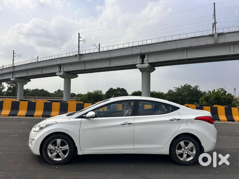 Hyundai New Elantra 1.8 Sx Mt Vtvt, 2013, Petrol