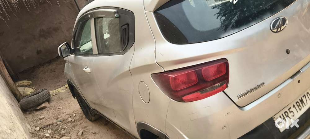 Mahindra Kuv 100 2017