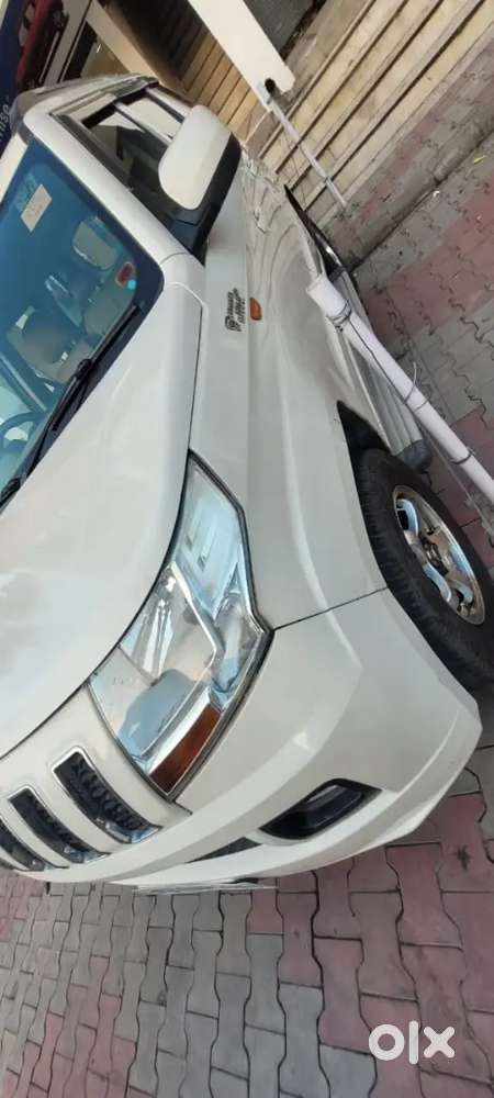 Mahindra Tuv 300 2018 Diesel 106000 Km Driven All Original