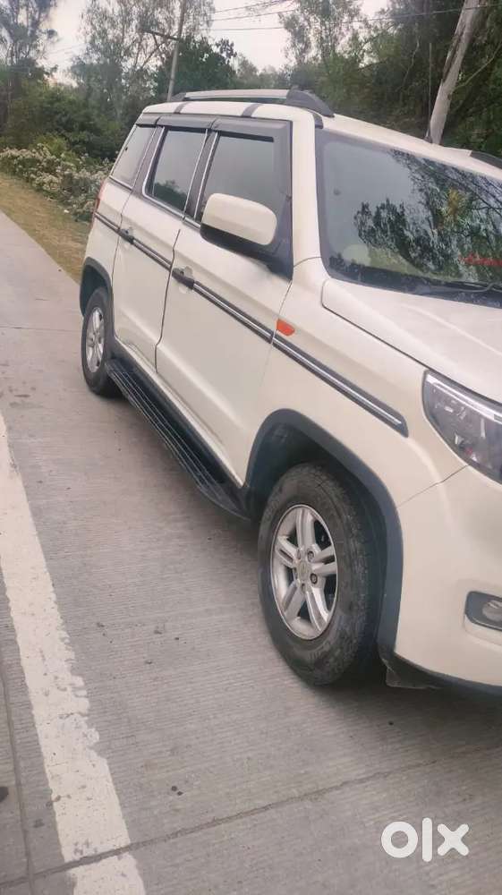 Top Variant Xuv Genuine Condition...bs6 Xuv