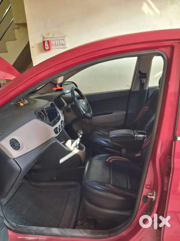 Hyundai Grand I10 2018 Diesel 97400 Km Driven