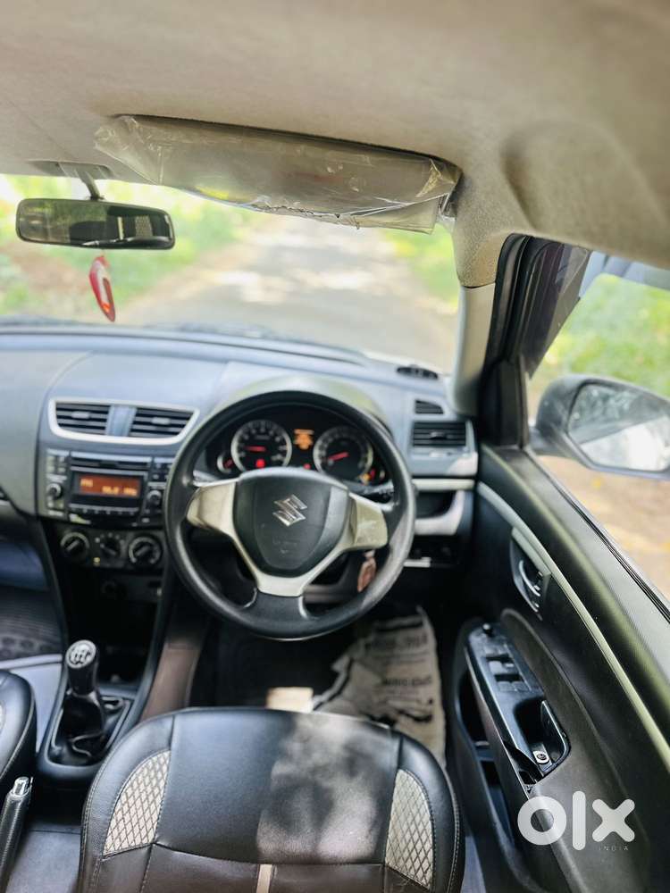 Maruti Suzuki Swift Vxi Optional, 2016, Diesel