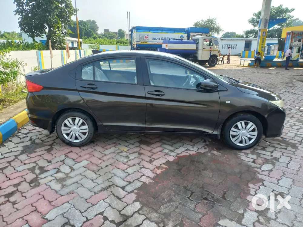 The Car Has Taxi No Registration And Its Beneficial For Cab