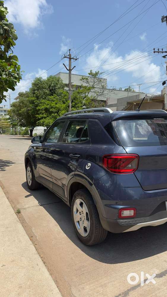 Hyundai Venue S Mt 1.2 Kappa, 2022, Petrol