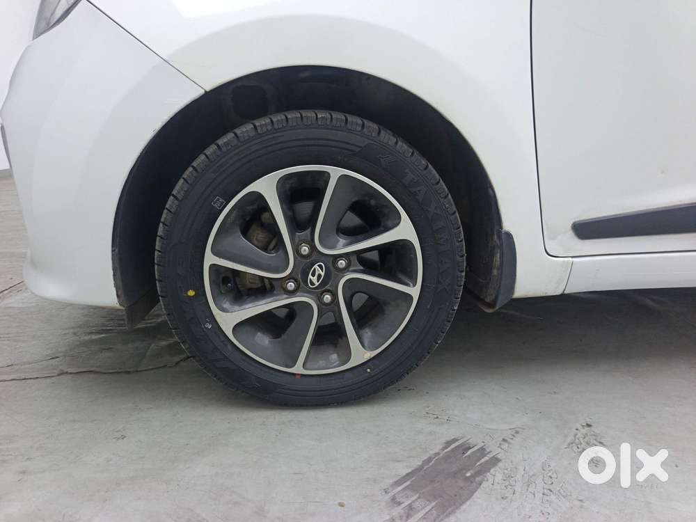 Hyundai Grand I10 1.2 Kappa Sportz Option At, 2017, Petrol
