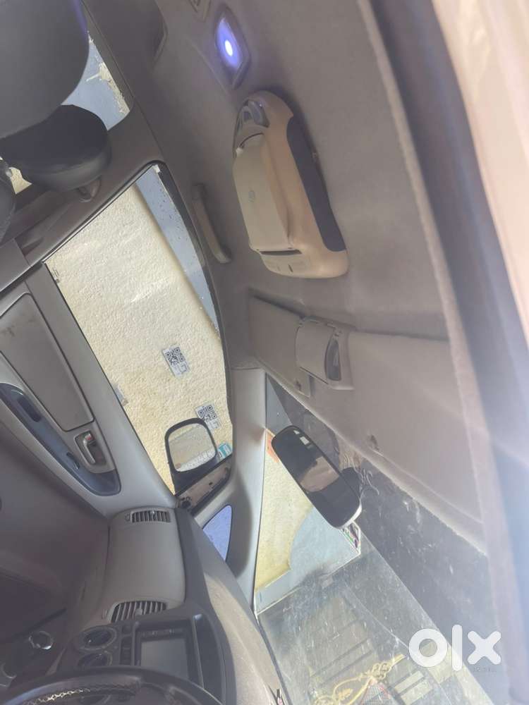 Toyota Innova Diesel 2011