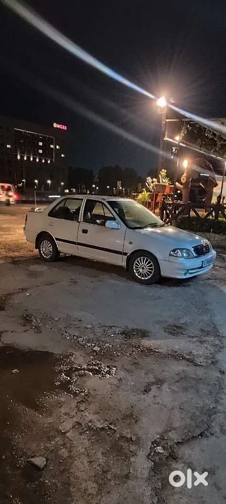 Maruti Suzuki Esteem 2006 Cng & Hybrids 200000 Km Driven