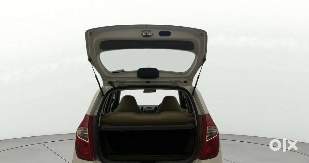 Hyundai I10 Sportz 1.1l, 2015, Petrol