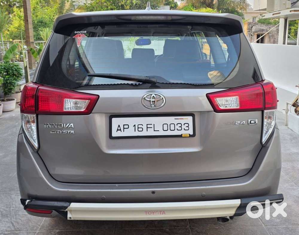 Toyota Innova Crysta 2.4 G Mt 8s, 2018, Diesel