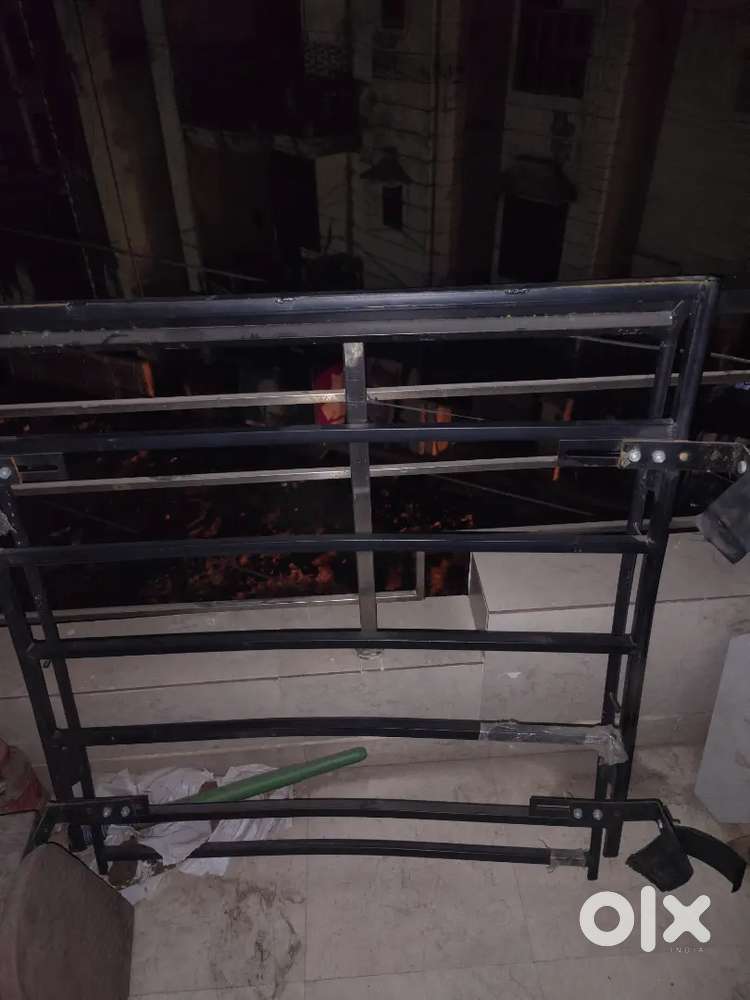 Car carrier stand