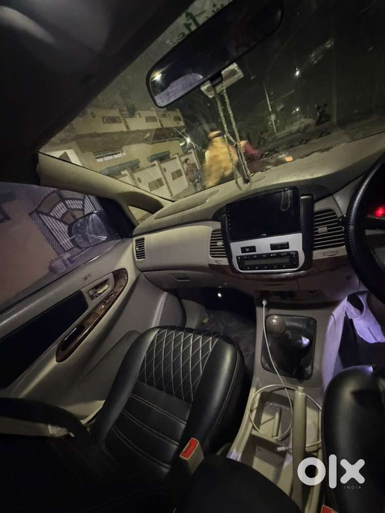 Toyota Innova Diesel 2.5 2012