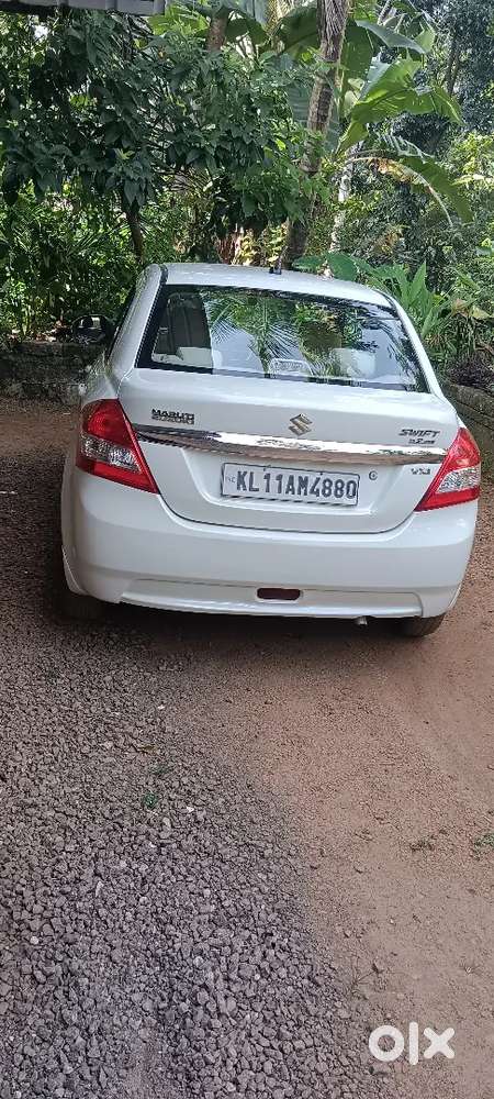 Maruti Suzuki Dzire 1.2 Vxi 2013