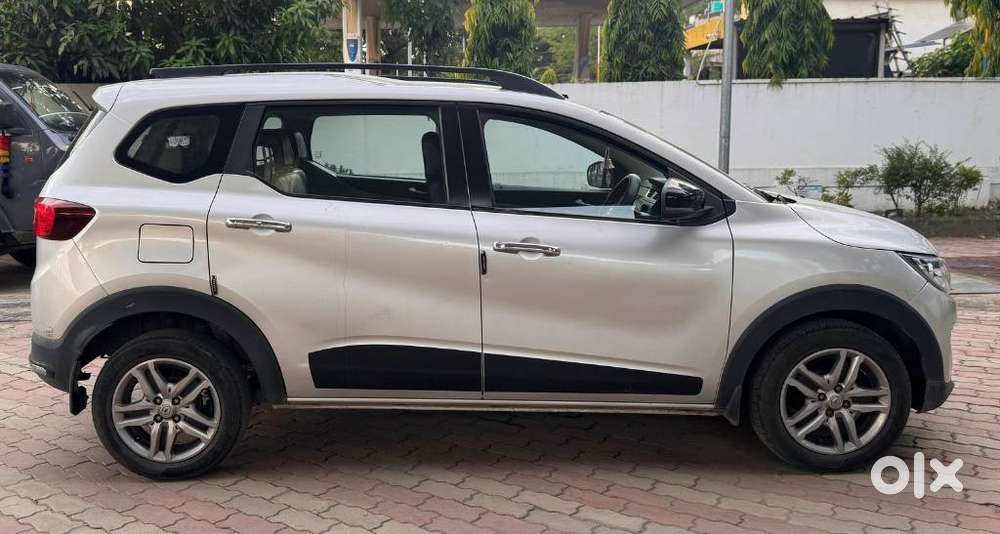 Renault Triber Rxz Urban Night Limited Edition, 2022, Petrol