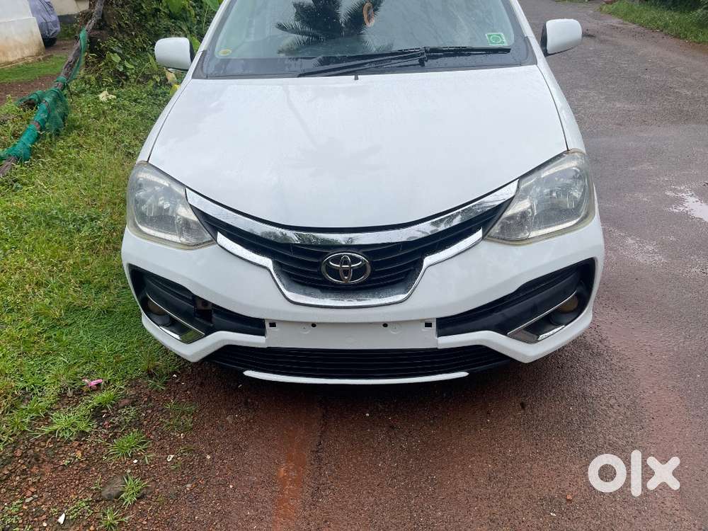 Toyota Etios 2011 Petrol Well Maintained