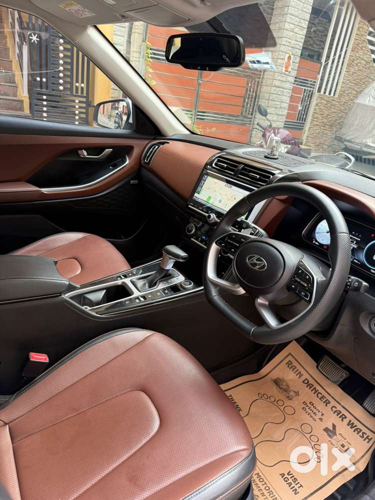 Hyundai Alcazar 2023 Diesel Well Maintained