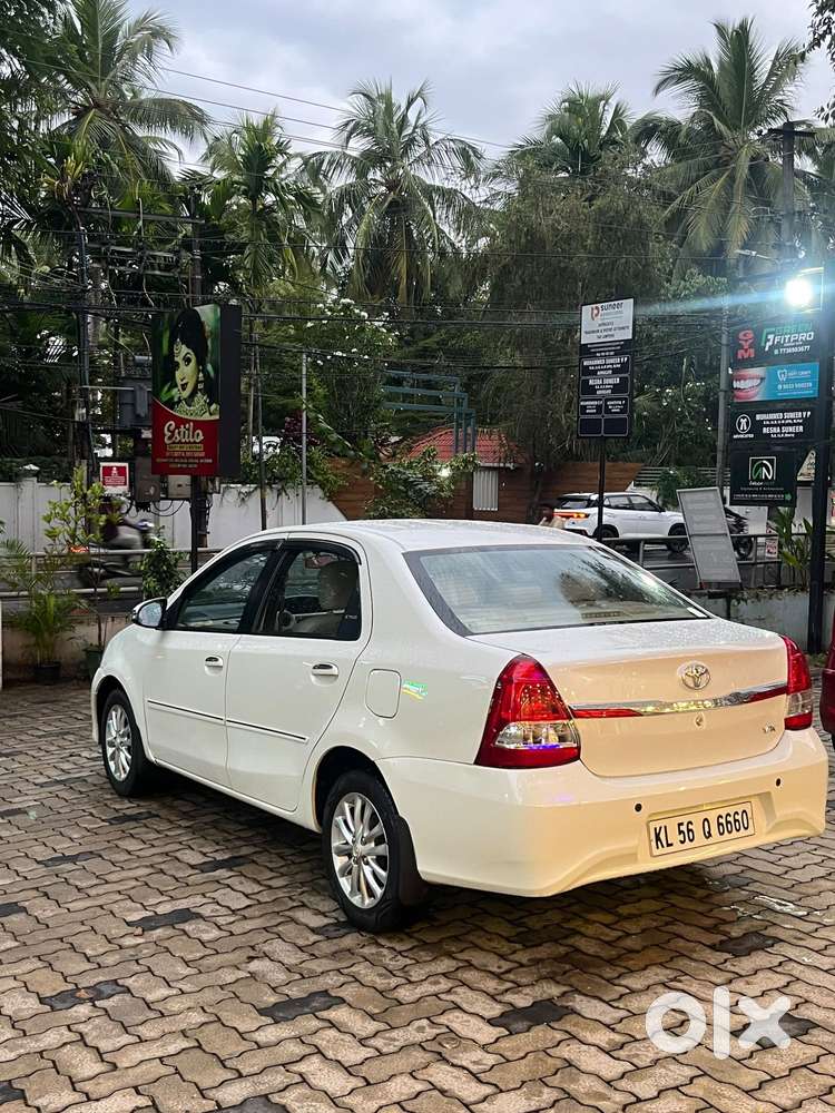 Toyota Etios 1.5 Vx, 2017, Petrol