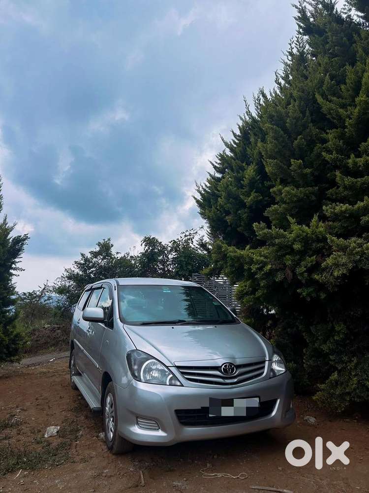 Toyota Innova 2011 Diesel Well Maintained