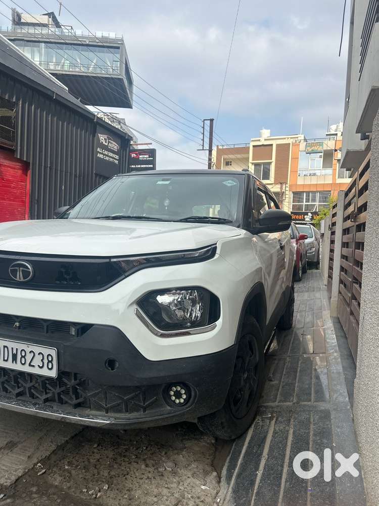 Tata Punch Pure Icng 2025 Model