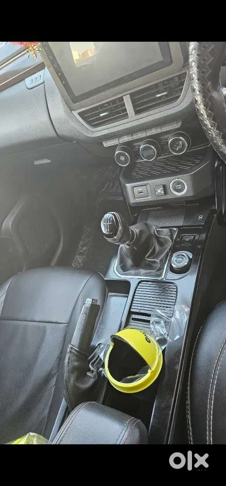Renault Kiger 2023 Cng 27000 Km Driven