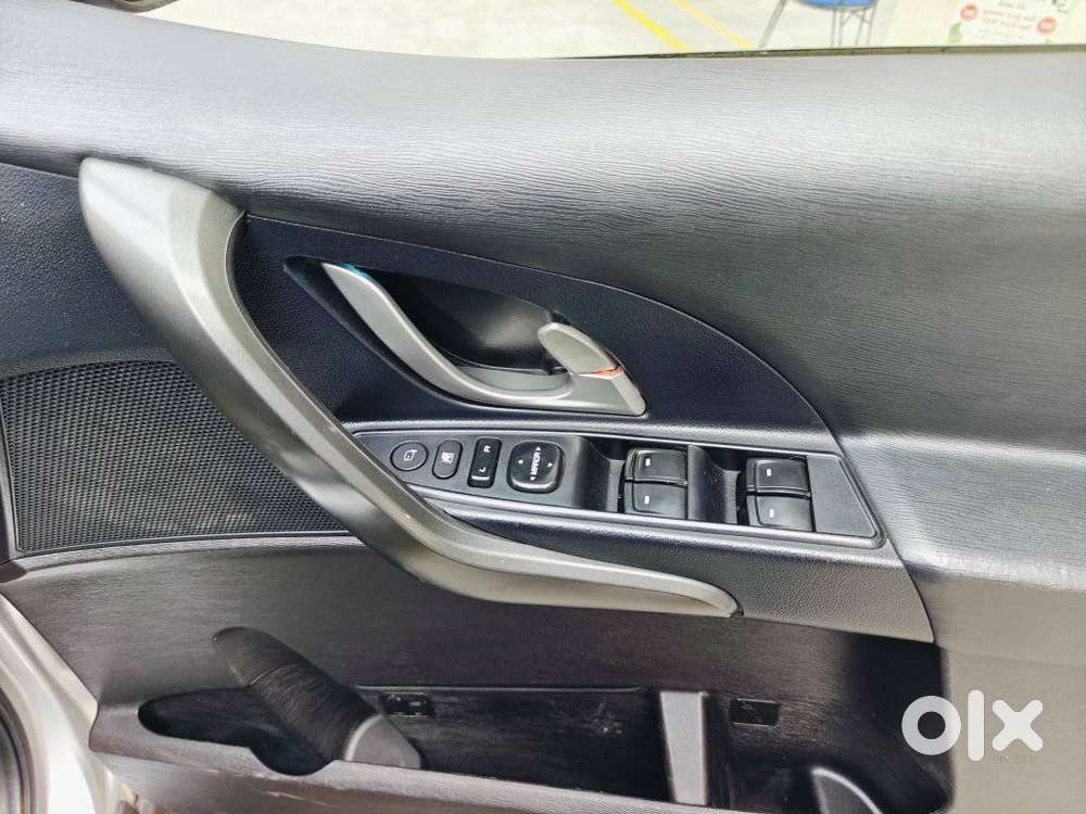 Mahindra Xuv500 W10 2wd, 2017, Diesel