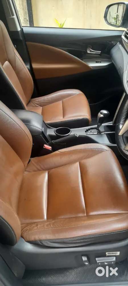 Toyota Innova Crysta 2017